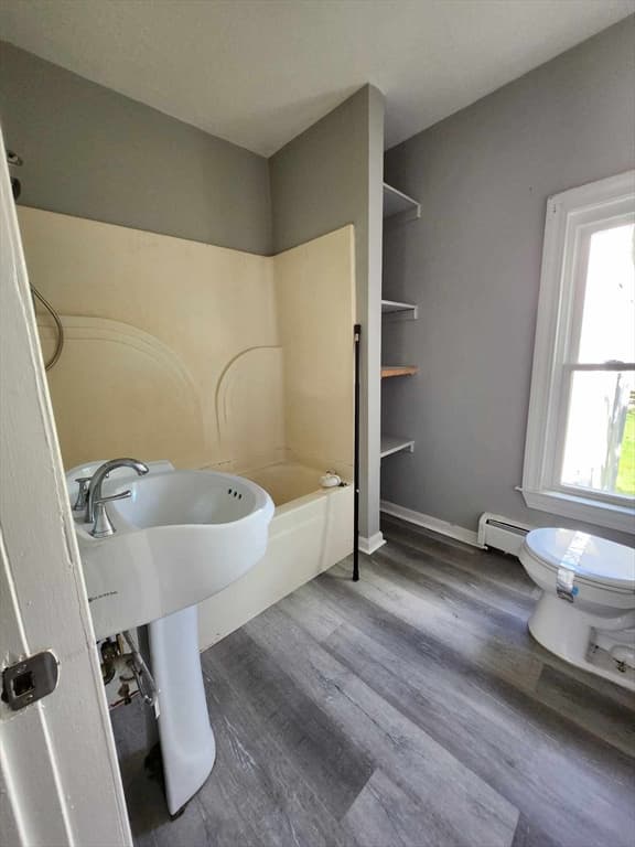 142 Belmont St #3 photo 3