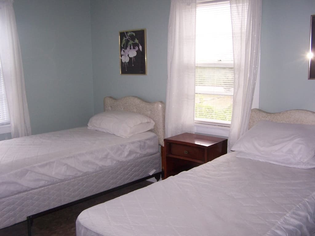 334 Phillips photo 5