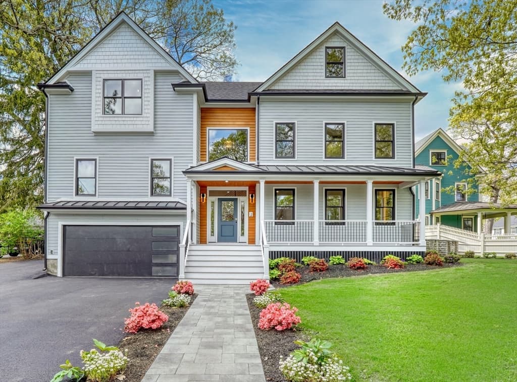 19 Everett Ave