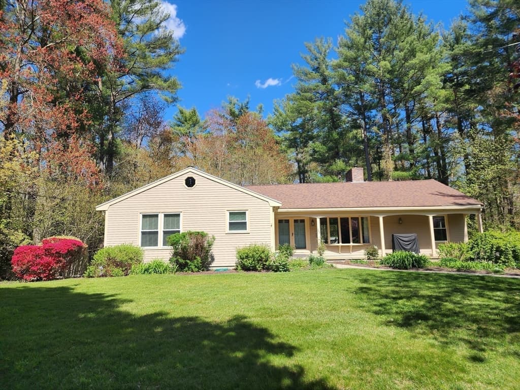 55 Oak Ridge Ln photo 2