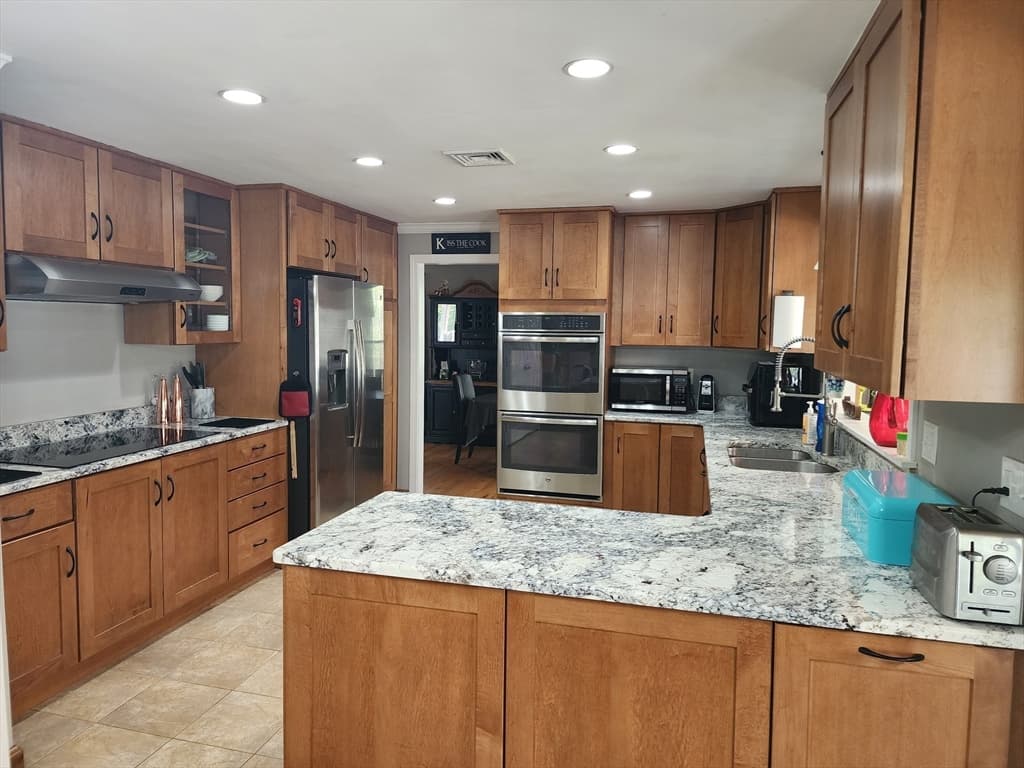55 Oak Ridge Ln photo 3