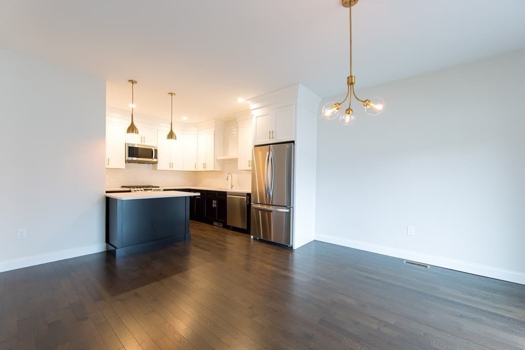 101 Oakdale Ave #101 photo 4