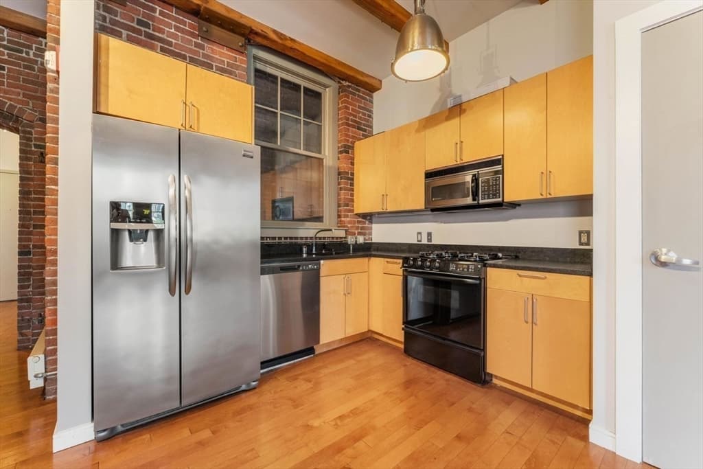 26 Stillman St #3-5 photo 4