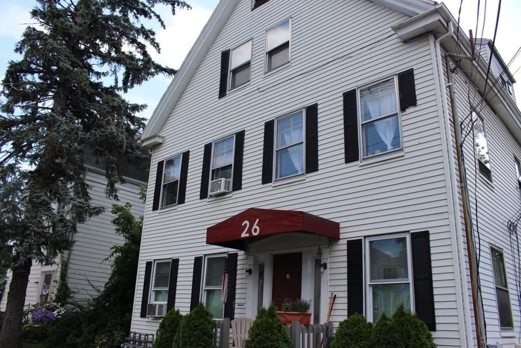 26 N Main St #5