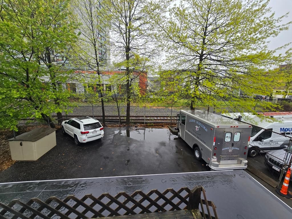 12-16 Warren St photo 2