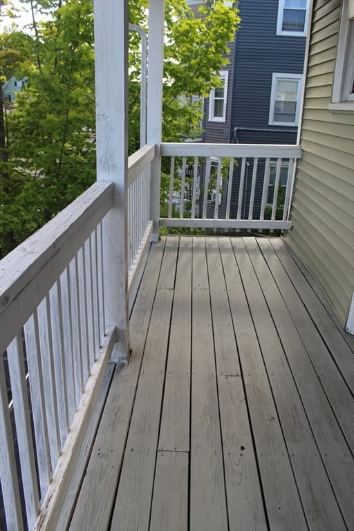 91 Hillberg Avenue #2 photo 4