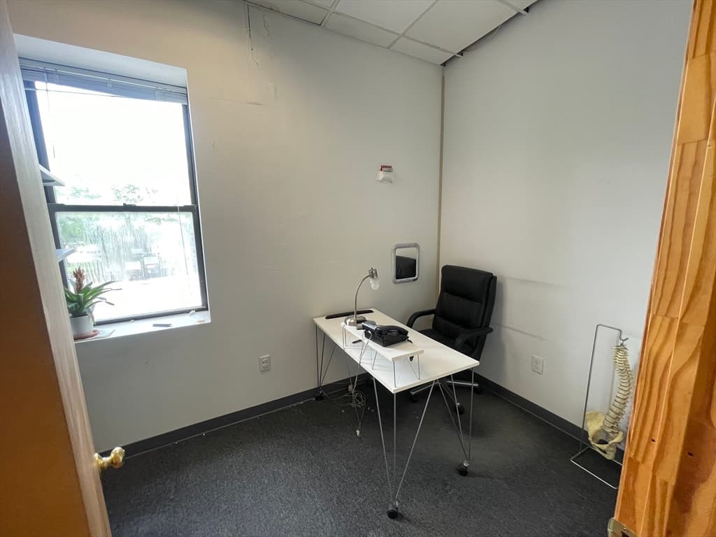 614 Blue Hill Ave photo 5
