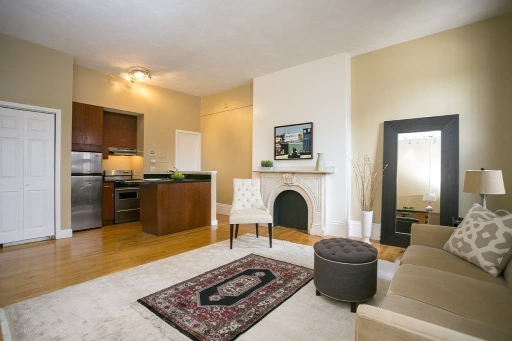 703 Massachusetts Ave #16 photo 3