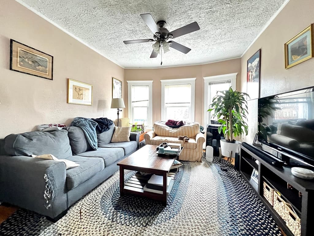 12 Bailey Street #2