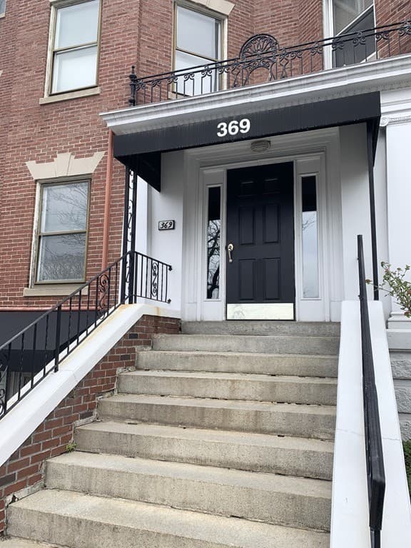 369 Tappan Str. #4
