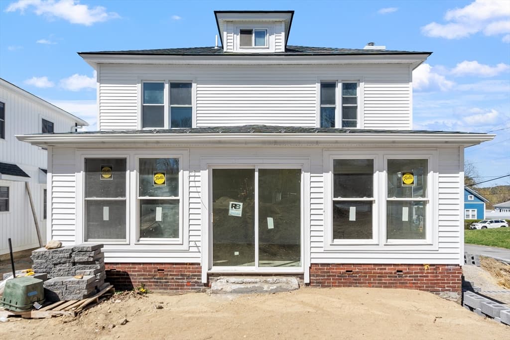 50 Frankfort Street #18