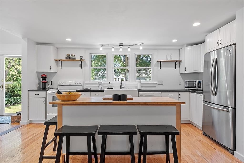 44 Riverdale Road photo 5