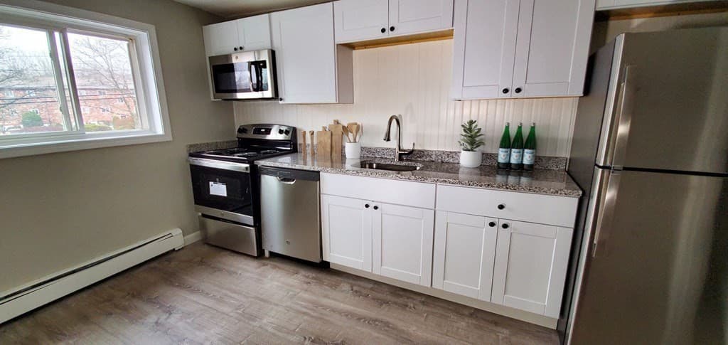 42 Bryon Rd #4