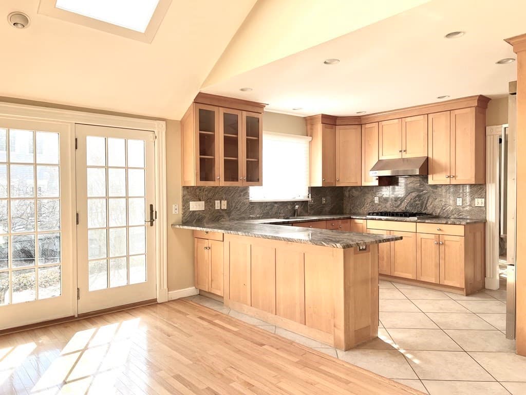 15 Louis Drive #N/A photo 3