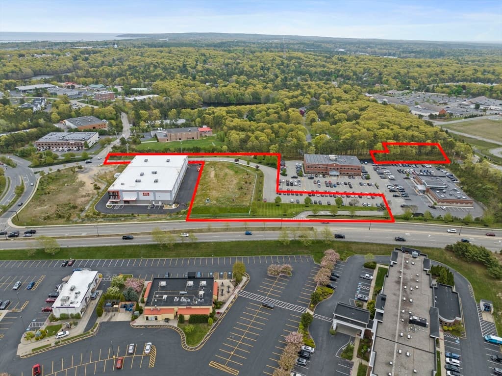 144 Industrial Park photo 2