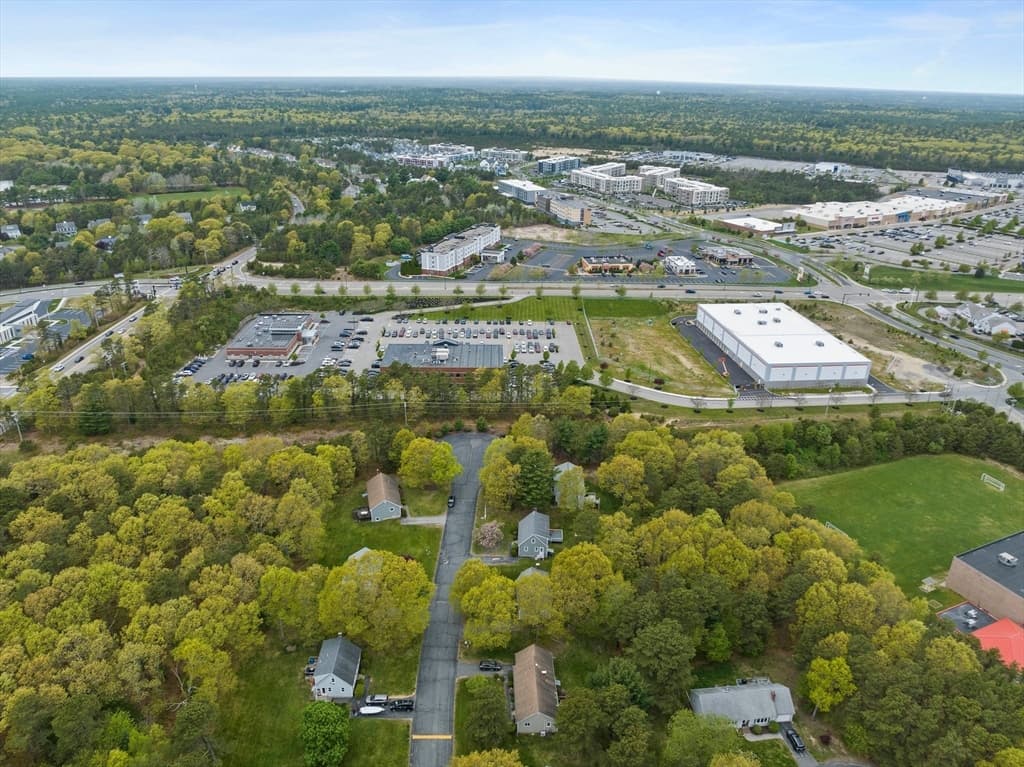 144 Industrial Park photo 5