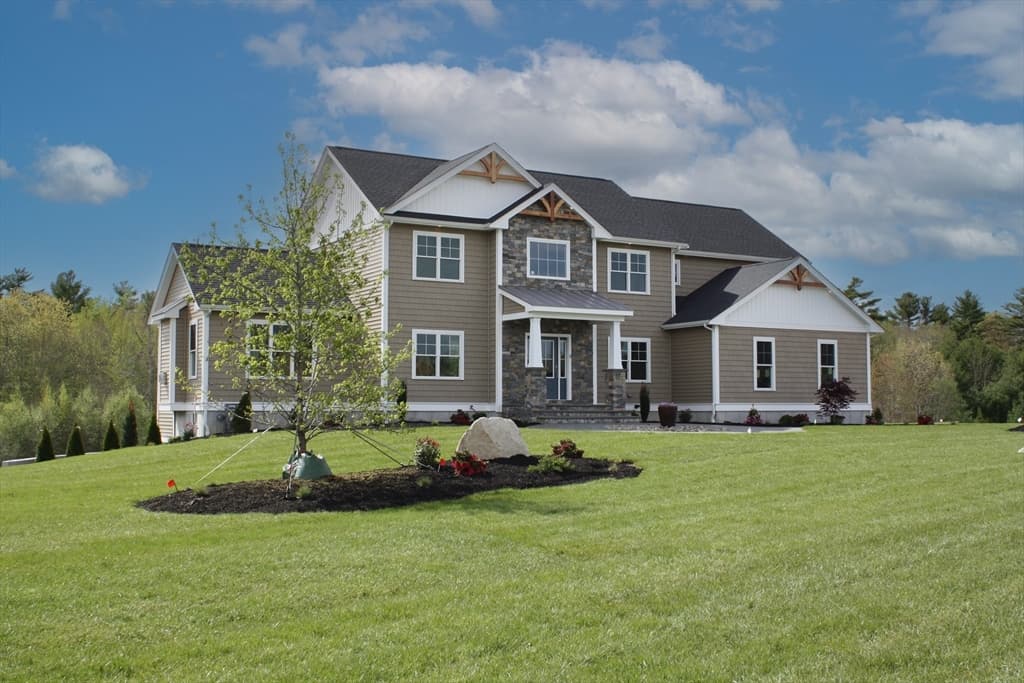 9 Alison Drive photo 2