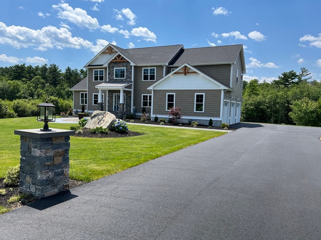 9 Alison Drive photo 4