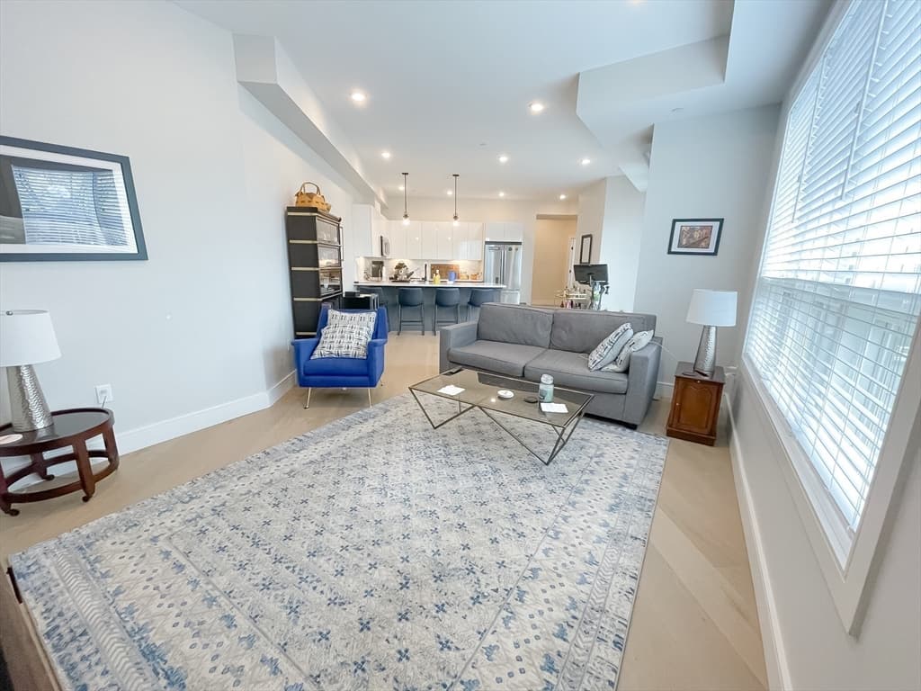 33-39 Ward St #4