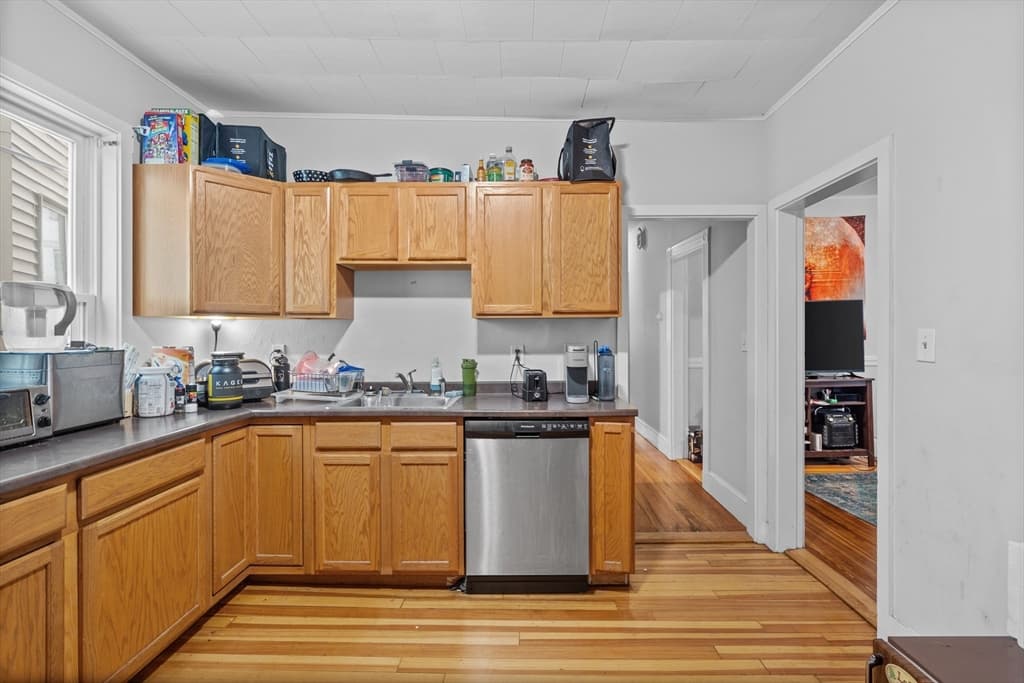 225 L St #1 photo 2