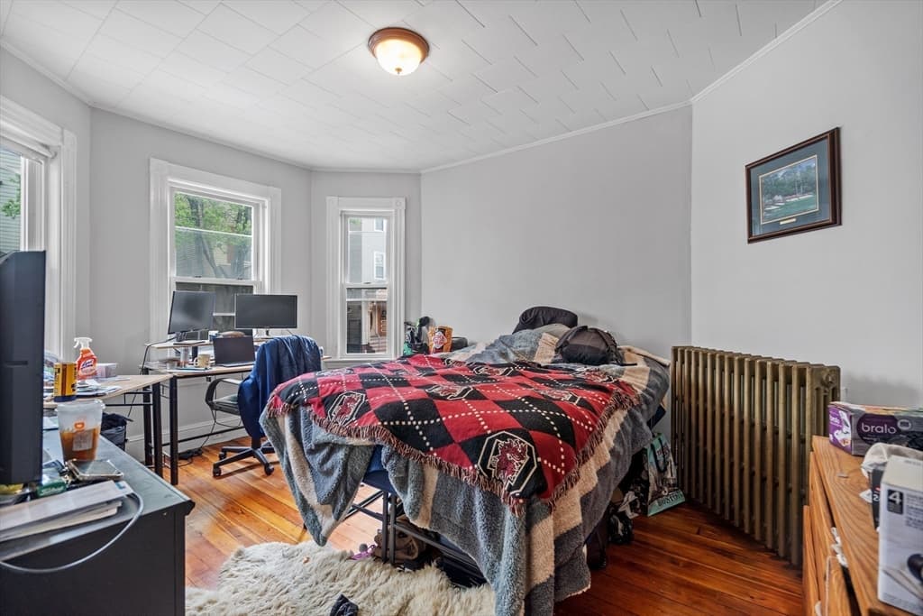 225 L St #1 photo 5