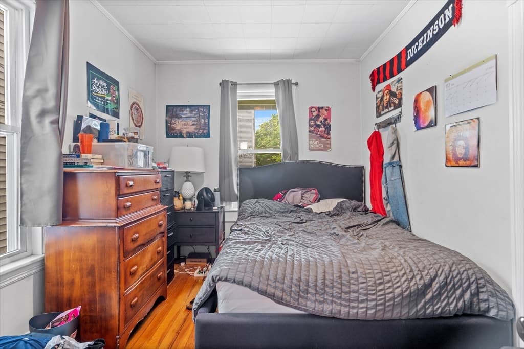 225 L St #1 photo 4