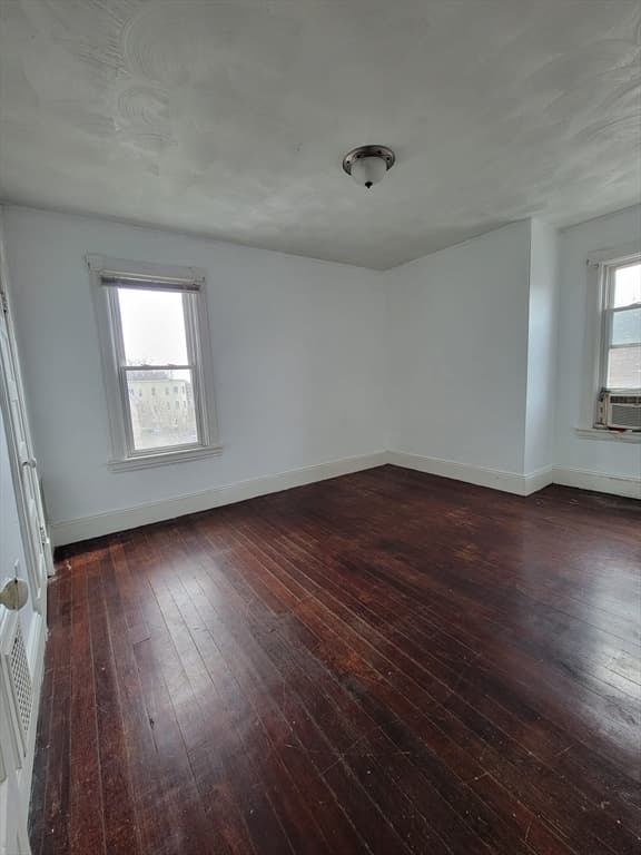 725 Carew St #3 photo 5