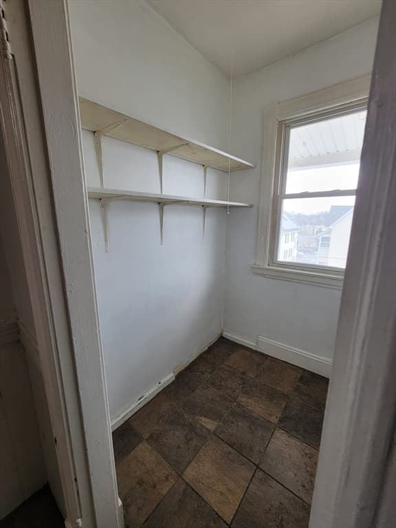 725 Carew St #3 photo 4