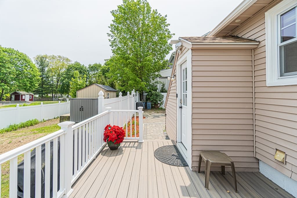 29 Banbury Ave photo 5