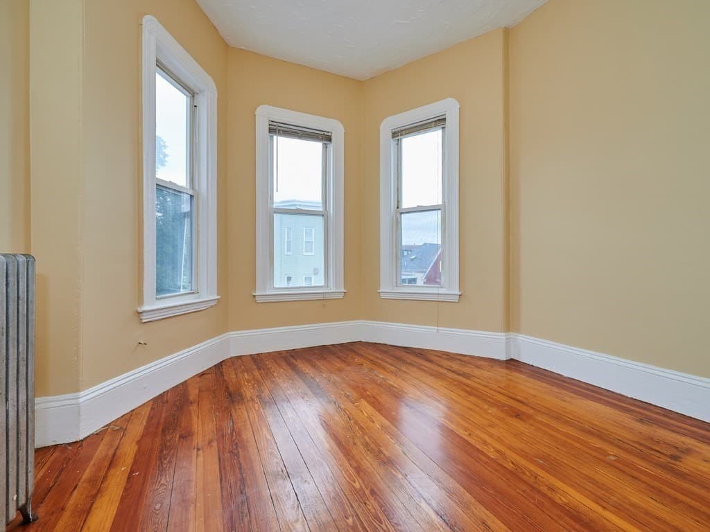 96 Normandy St #1 photo 5