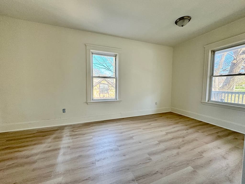 127 Eliot St #2 photo 5