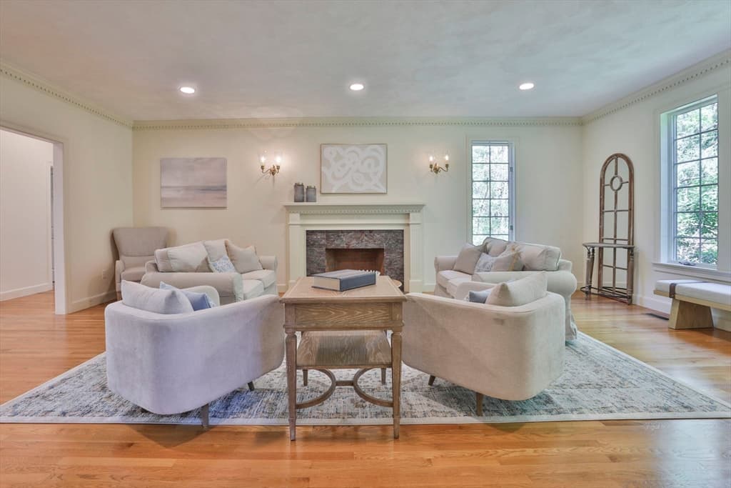 5 Stanton Circle photo 5