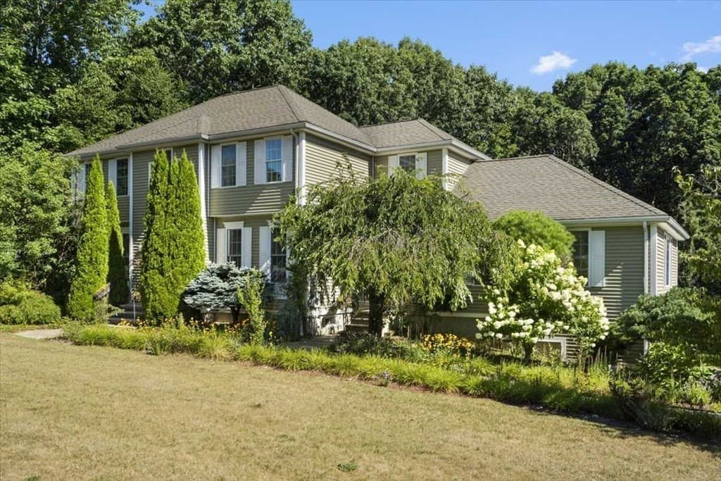 89 Boulder Hill Rd