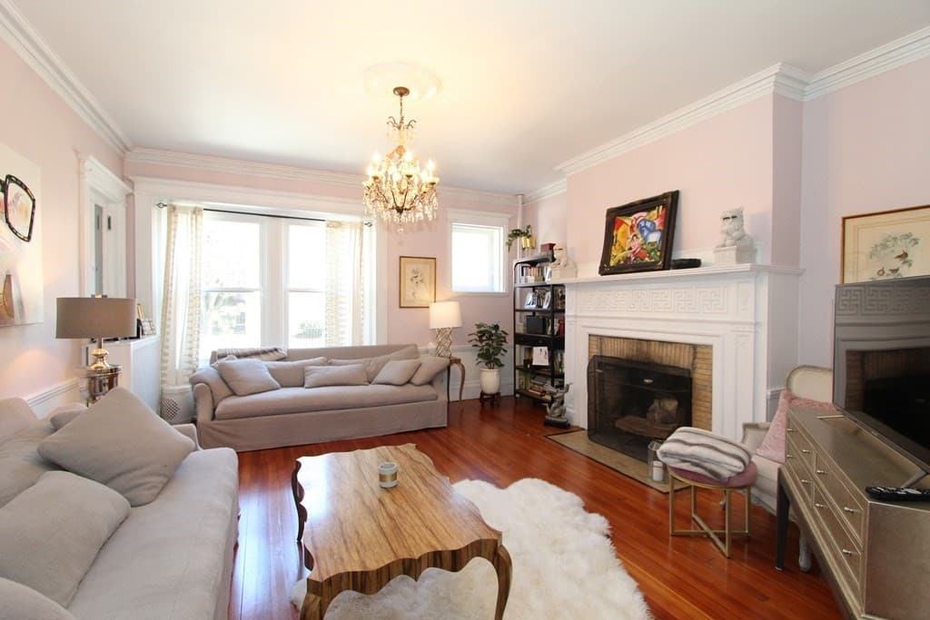 338 Tappan Street #1