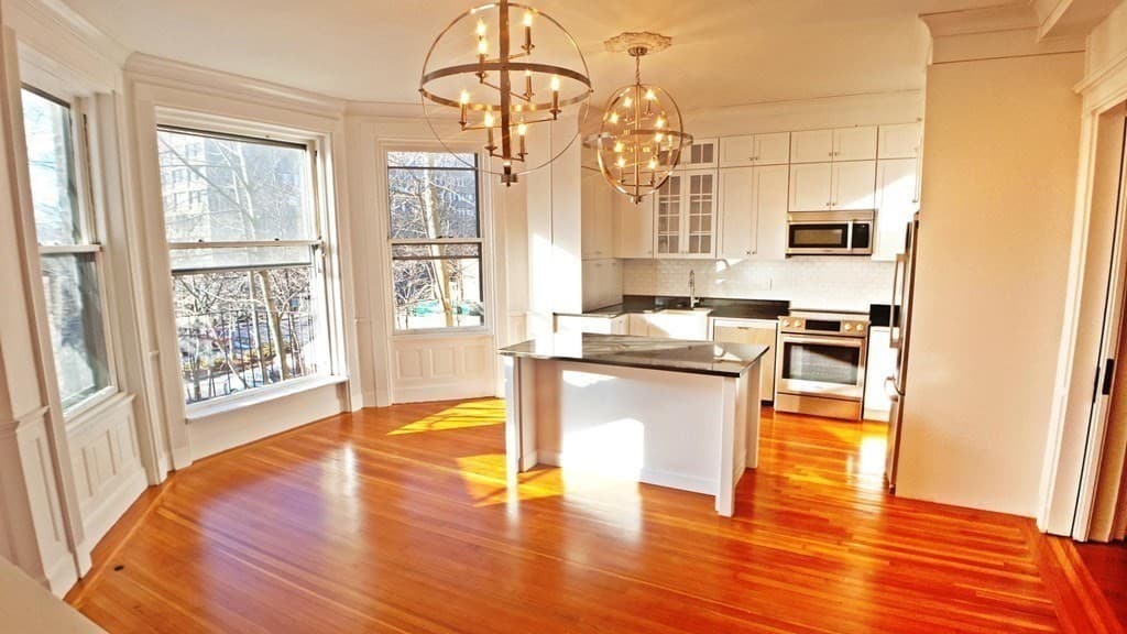 338 Tappan Street #1 photo 5
