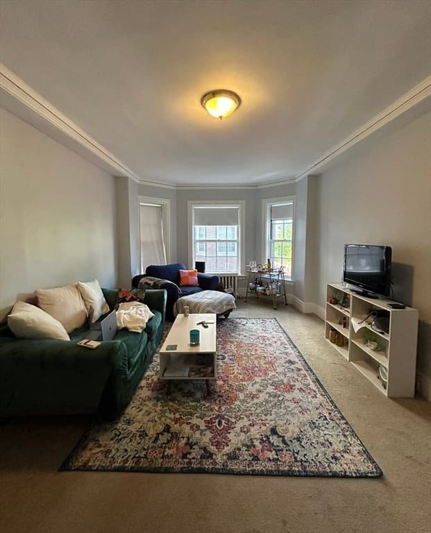 1572 Massachusetts Avenue #32 photo 2