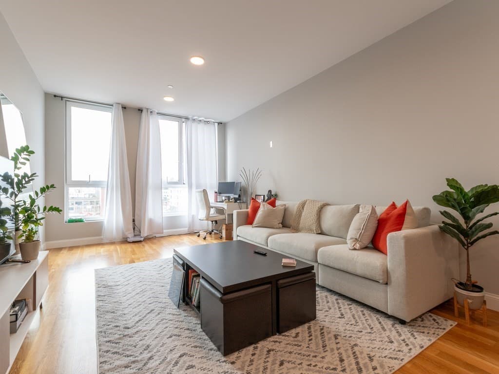 10 Taber St #504 photo 3