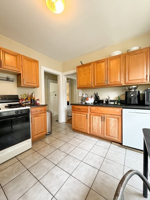 22 Boulevard Terrace #1
