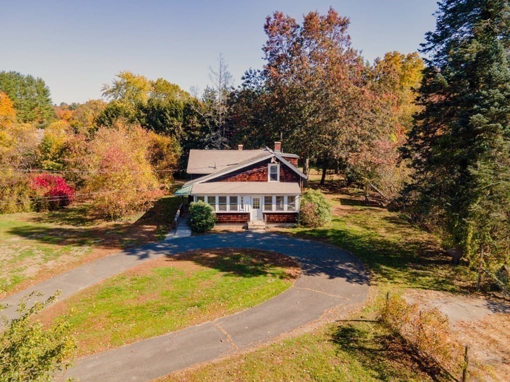 28 Colorado Ave