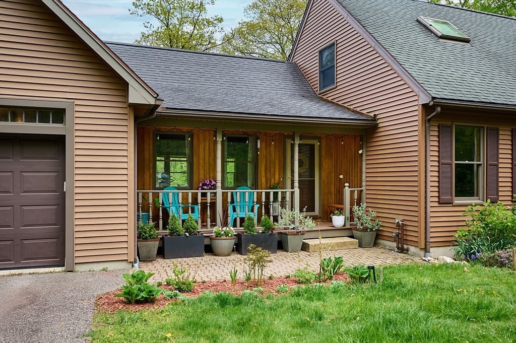 132 Nash Hill Rd. photo 2