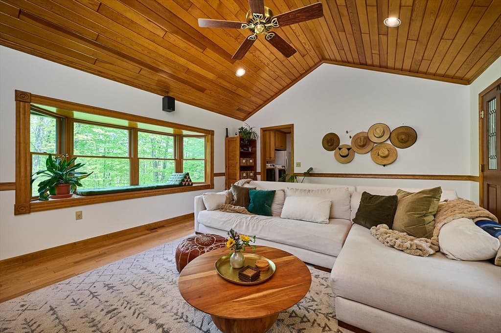 132 Nash Hill Rd. photo 5