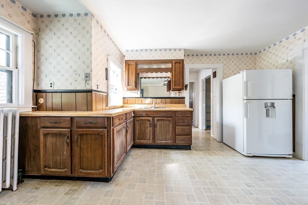 65 Gibbs Avenue photo 5