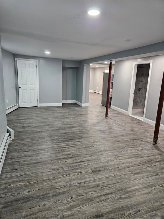 44 Glendale St #B photo 4