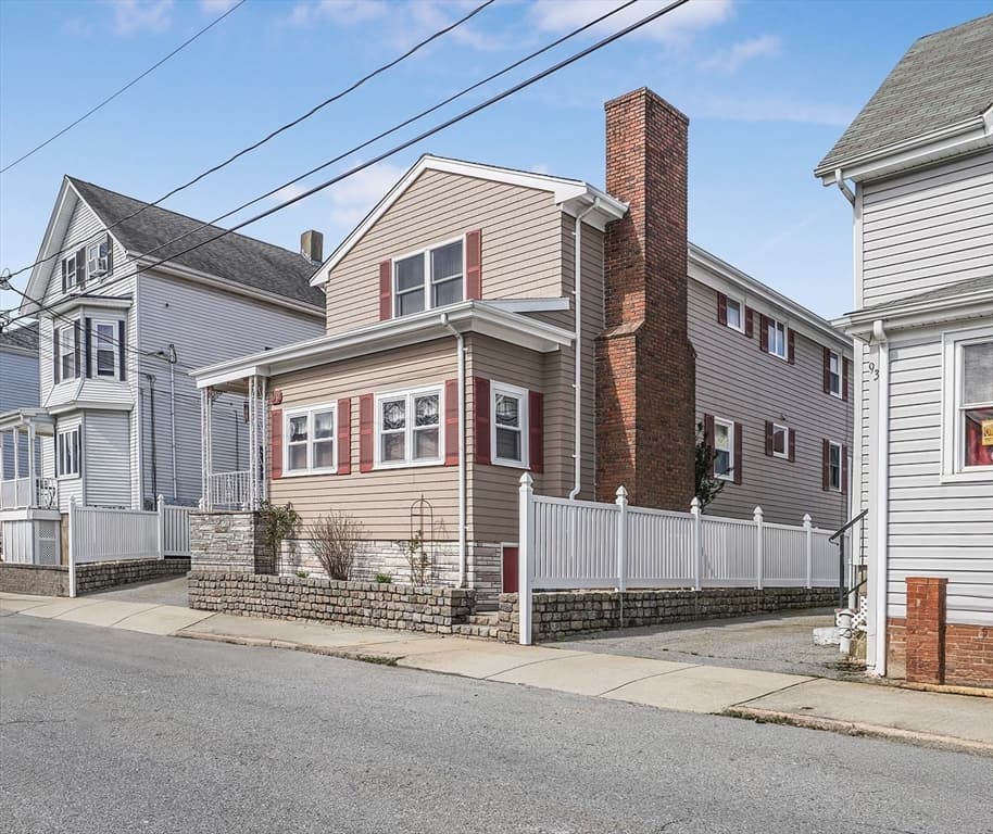 99 Swindells Street