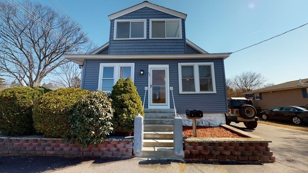 43 Edgewater Avenue #1