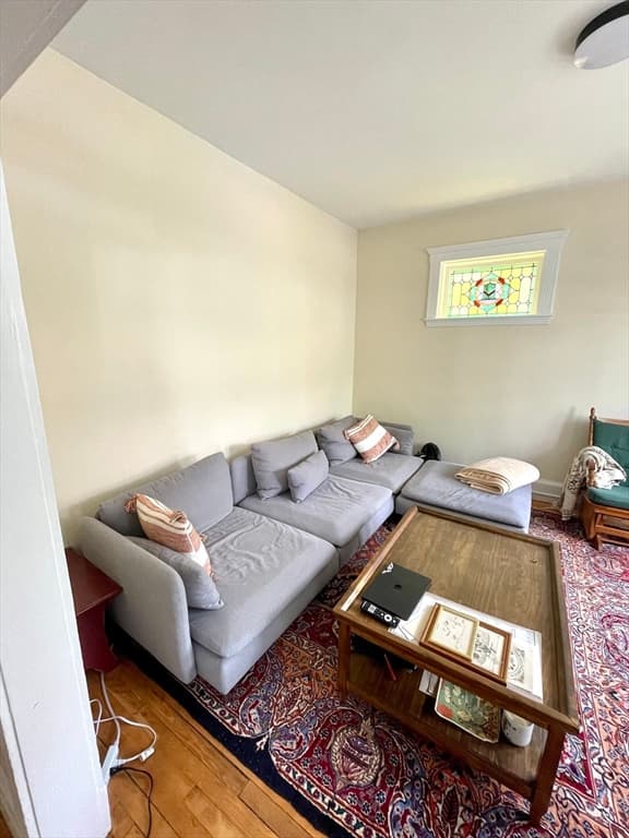 102 Trowbridge St #1R photo 3
