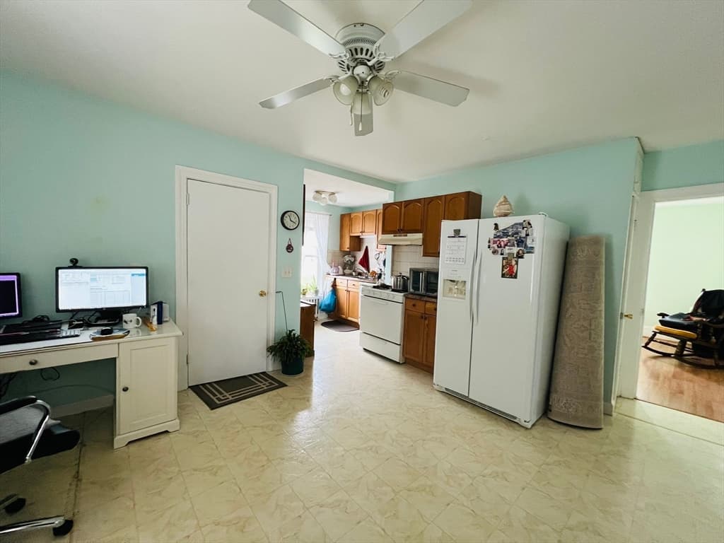 153A Belmont Street #1 photo 2