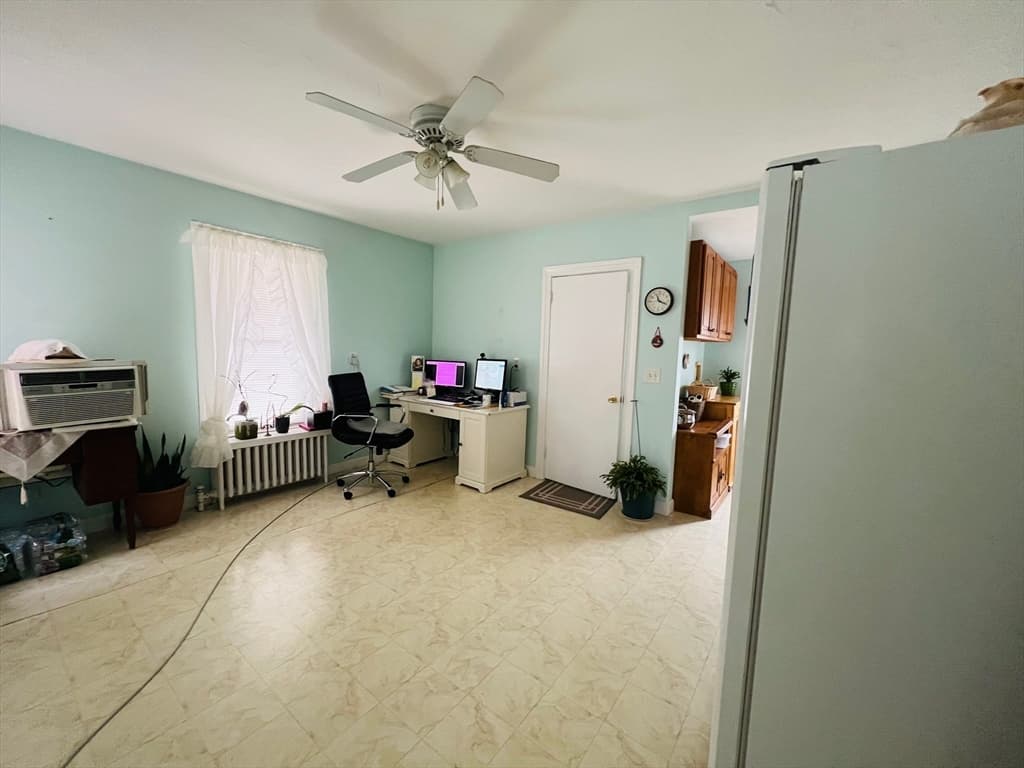 153A Belmont Street #1 photo 3