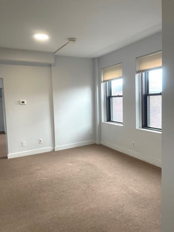 475 Commonwealth Avenue #503 photo 3