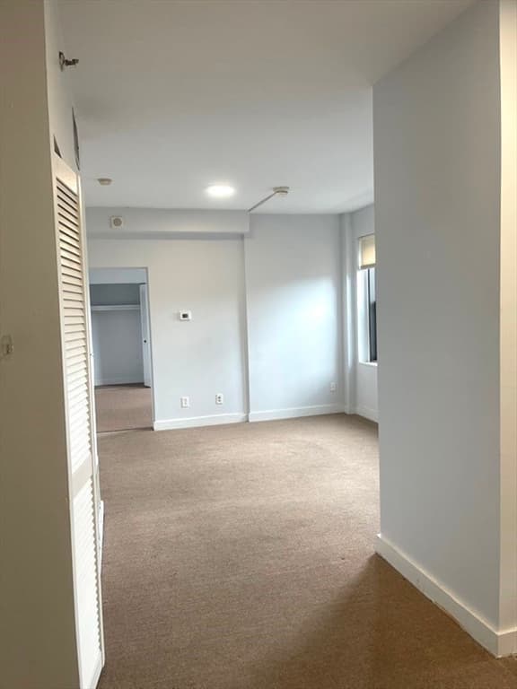 475 Commonwealth Avenue #503